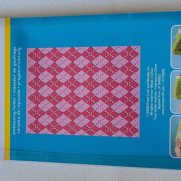 Cuttlebug 1 Embossing Folder 4 x 5.25 Brand New - Picture 2 of 2